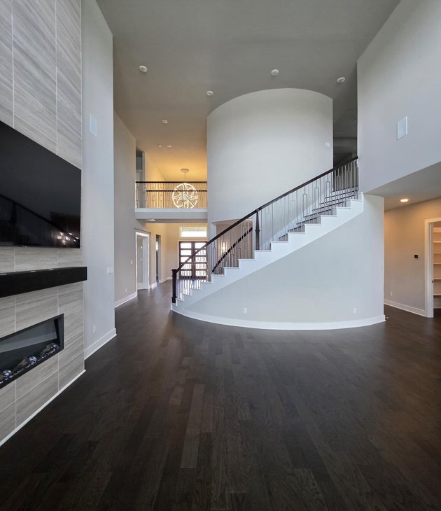drywall installation job in a Houston home by Saul's Home Improvement